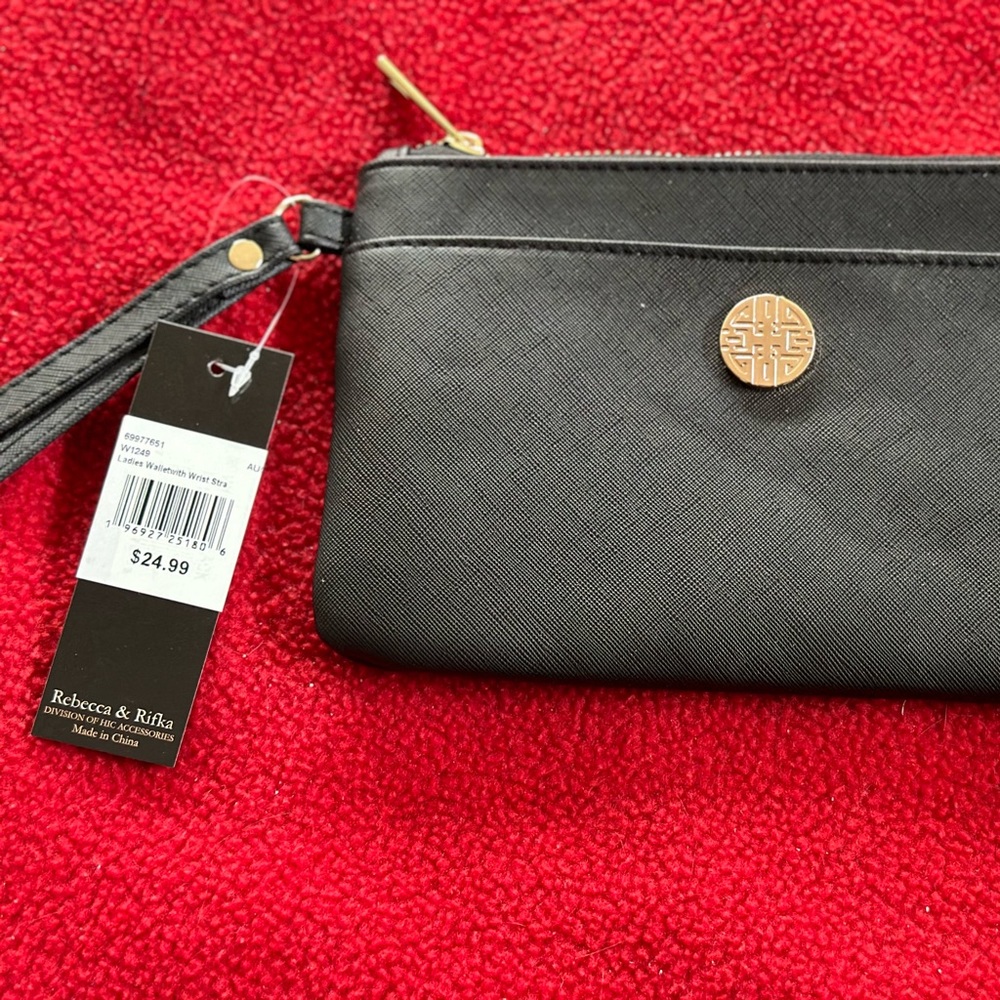 Clutch purse